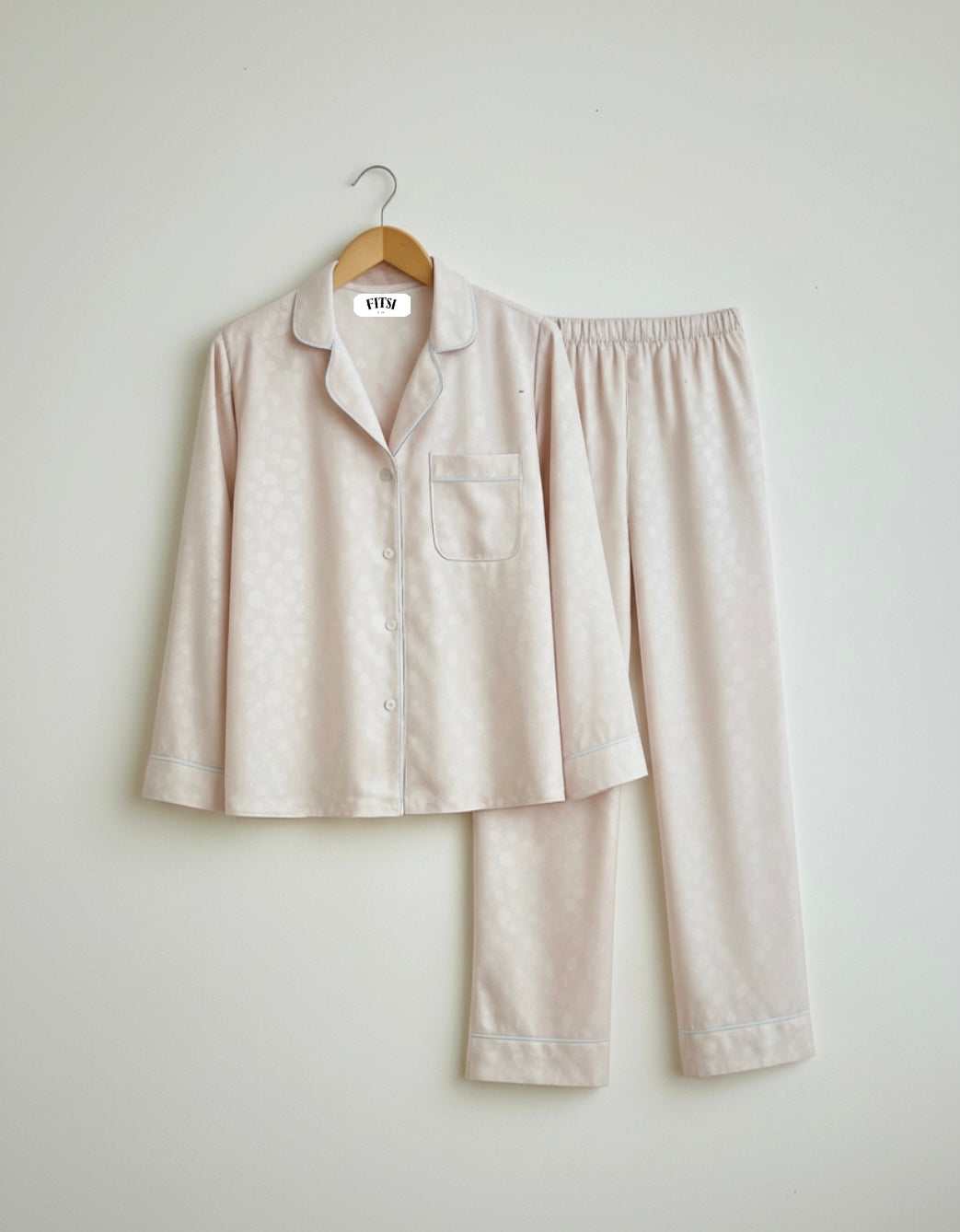 Vanilla Drift Night Suit